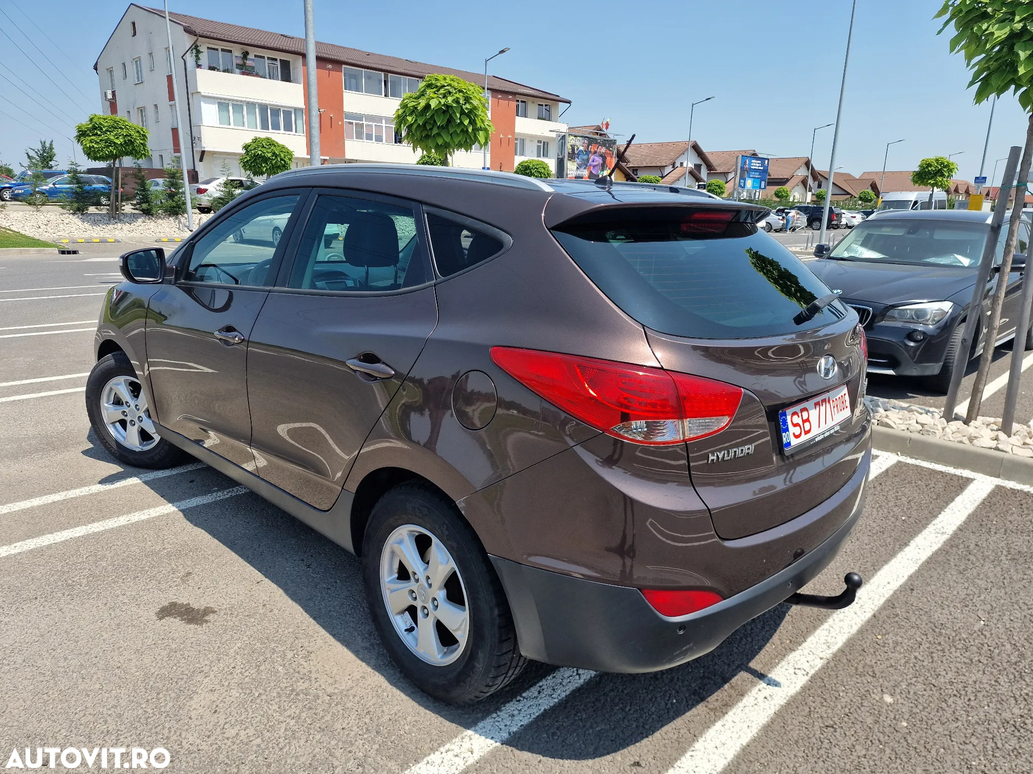 Hyundai ix35 1.7 CRDI 2WD blue Finale Gold - 4
