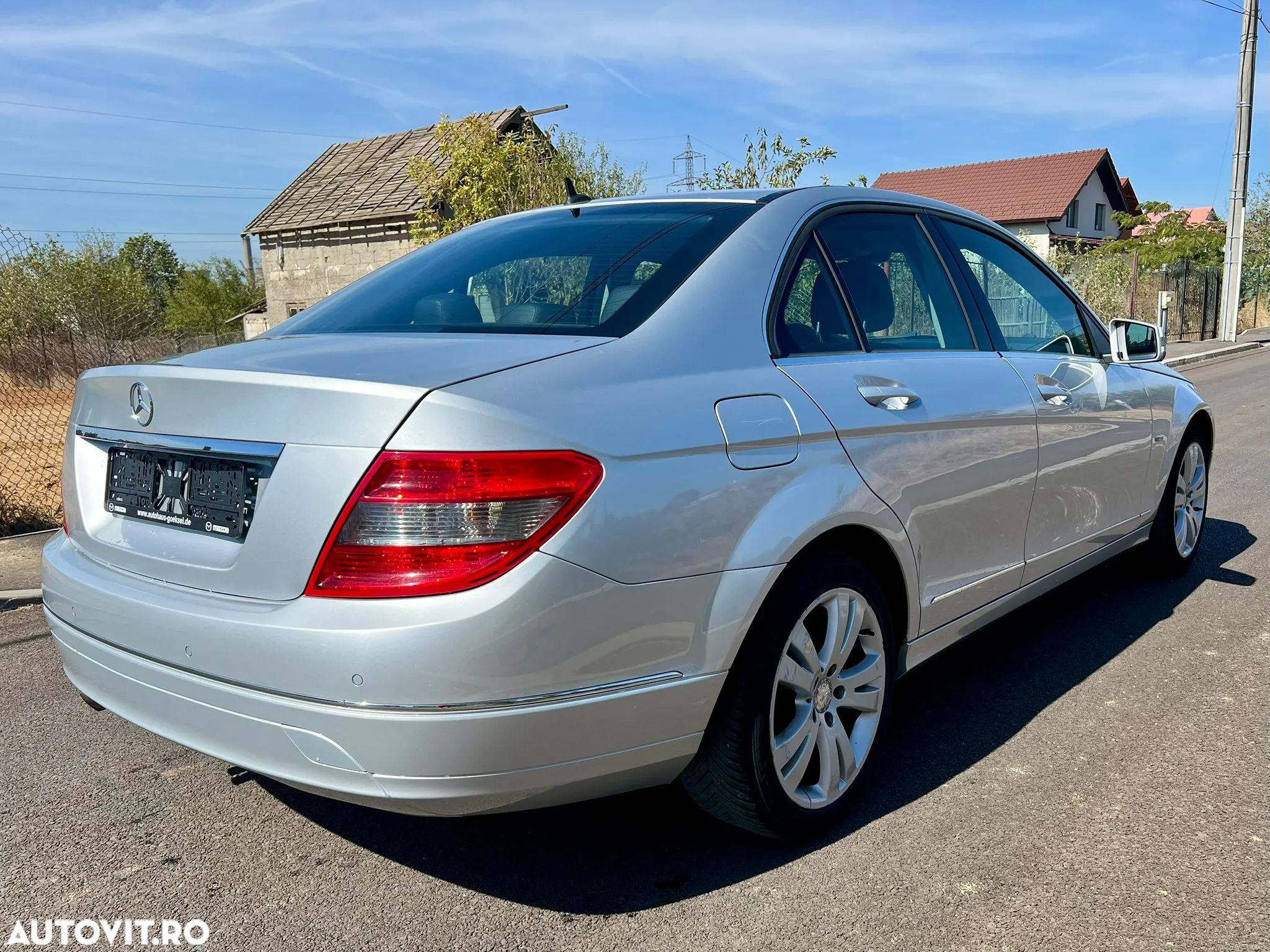 Mercedes-Benz C 180 T CGI Automatik BlueEFFICIENCY Elegance - 3