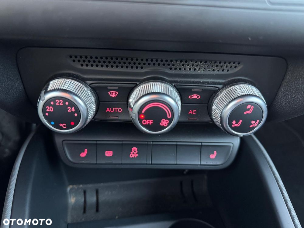 Audi A1 3-drzwiowe 1.4 TFSI S tronic S line edition m S line Sportpaket - 20