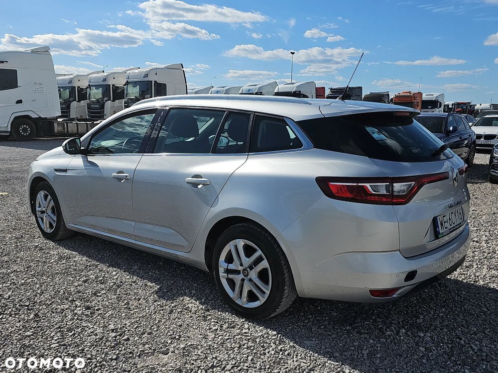 Renault Megane 1.5 Blue dCi Business - 7