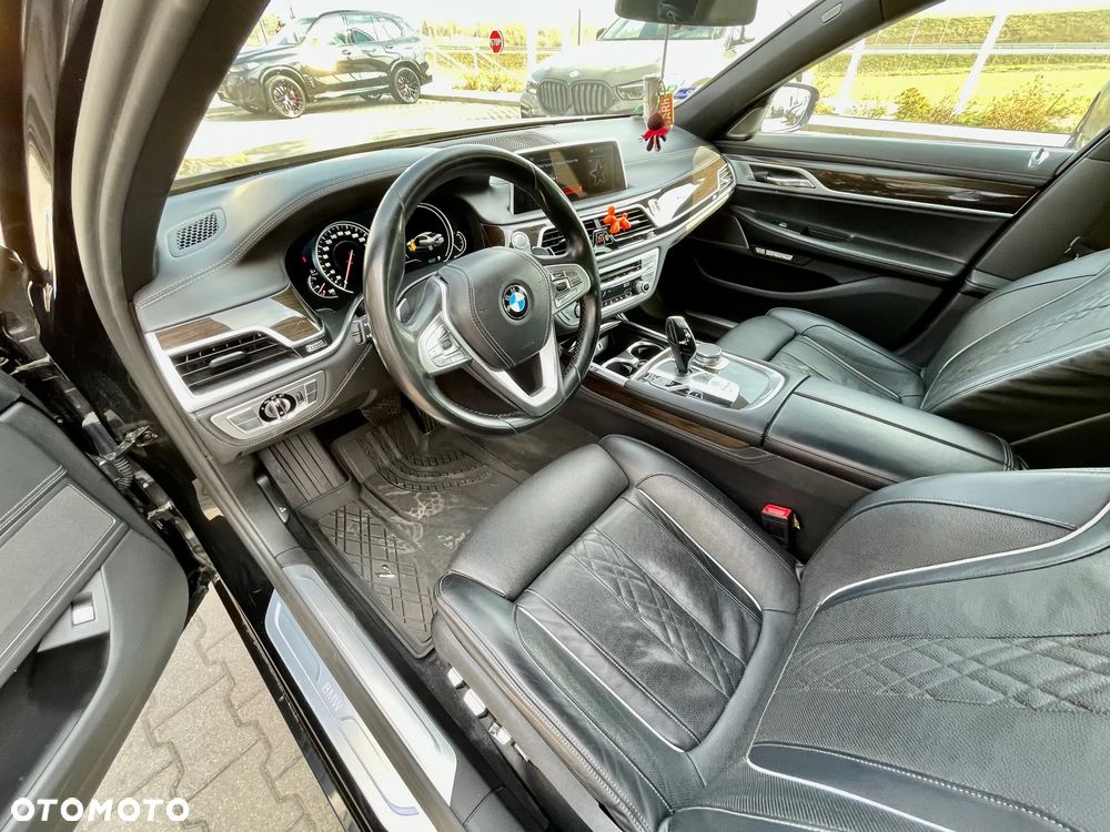 BMW Seria 7 - 5