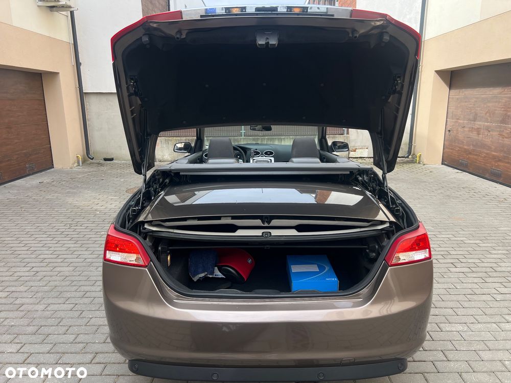 Ford Focus CC 1.6 16V Trend - 13