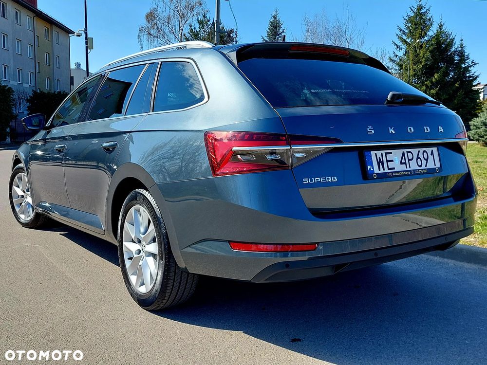 Skoda Superb 2.0 TDI SCR Ambition DSG - 8