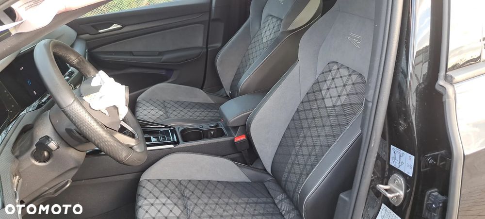 Volkswagen Golf Variant 2.0 TDI SCR DSG R-Line - 14
