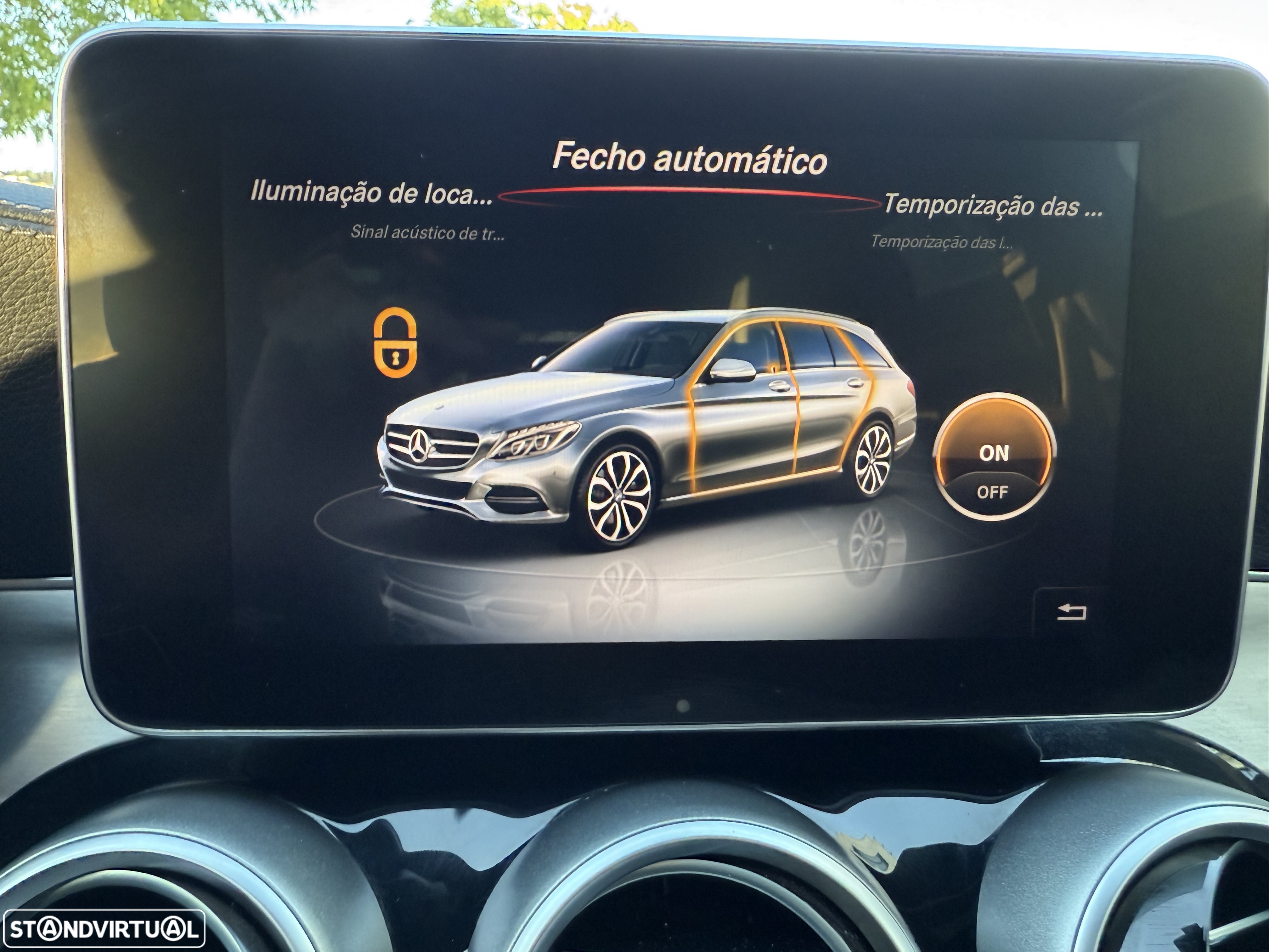 Mercedes-Benz C 300 BlueTEC Hybrid AMG Line - 34