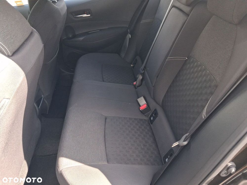 Toyota Corolla 1.8 Hybrid Comfort - 12