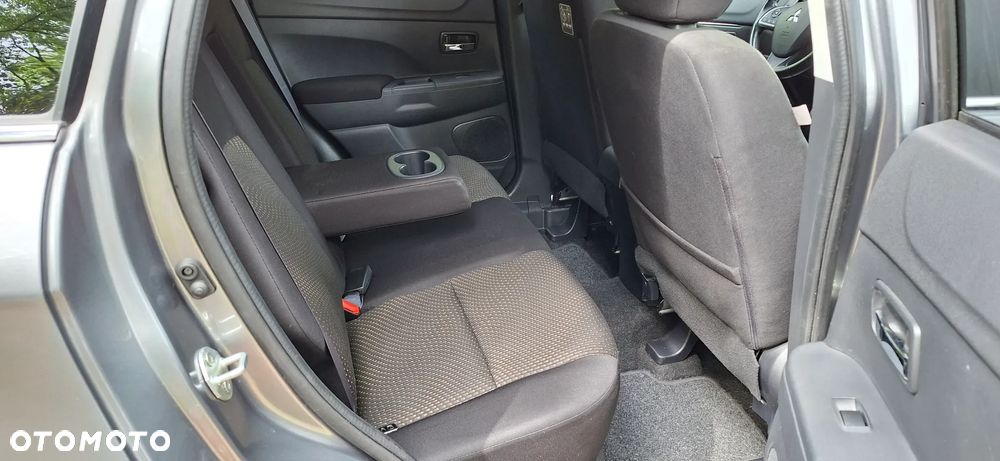 Mitsubishi ASX 1.6 Invite - 17