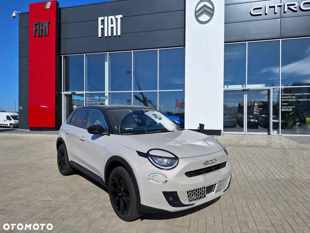 Fiat 600 1.2 Turbo Sport eDCT - 1