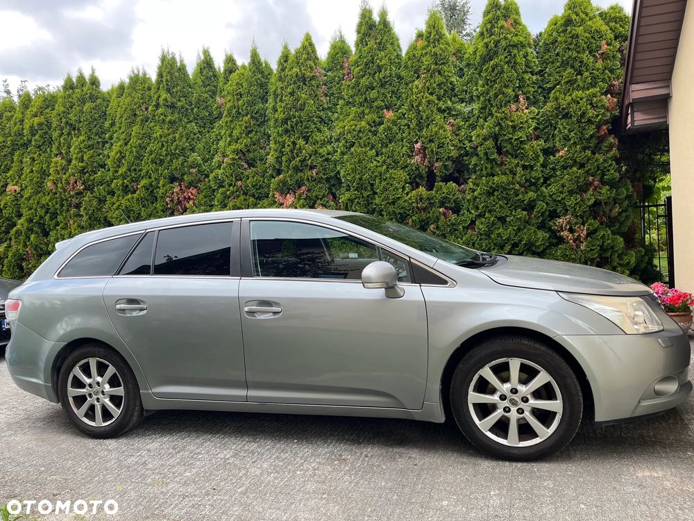 Toyota Avensis 2.0 D-4D Sol plus - 12