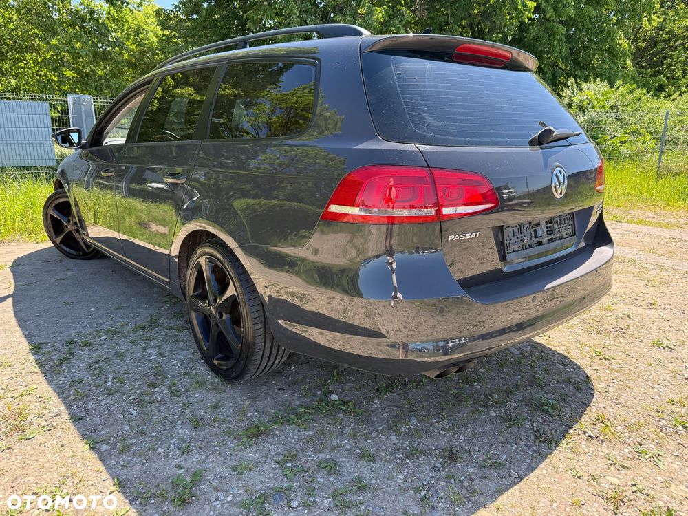 Volkswagen Passat 2.0 TDI BlueMotion Technology Comfortline - 5