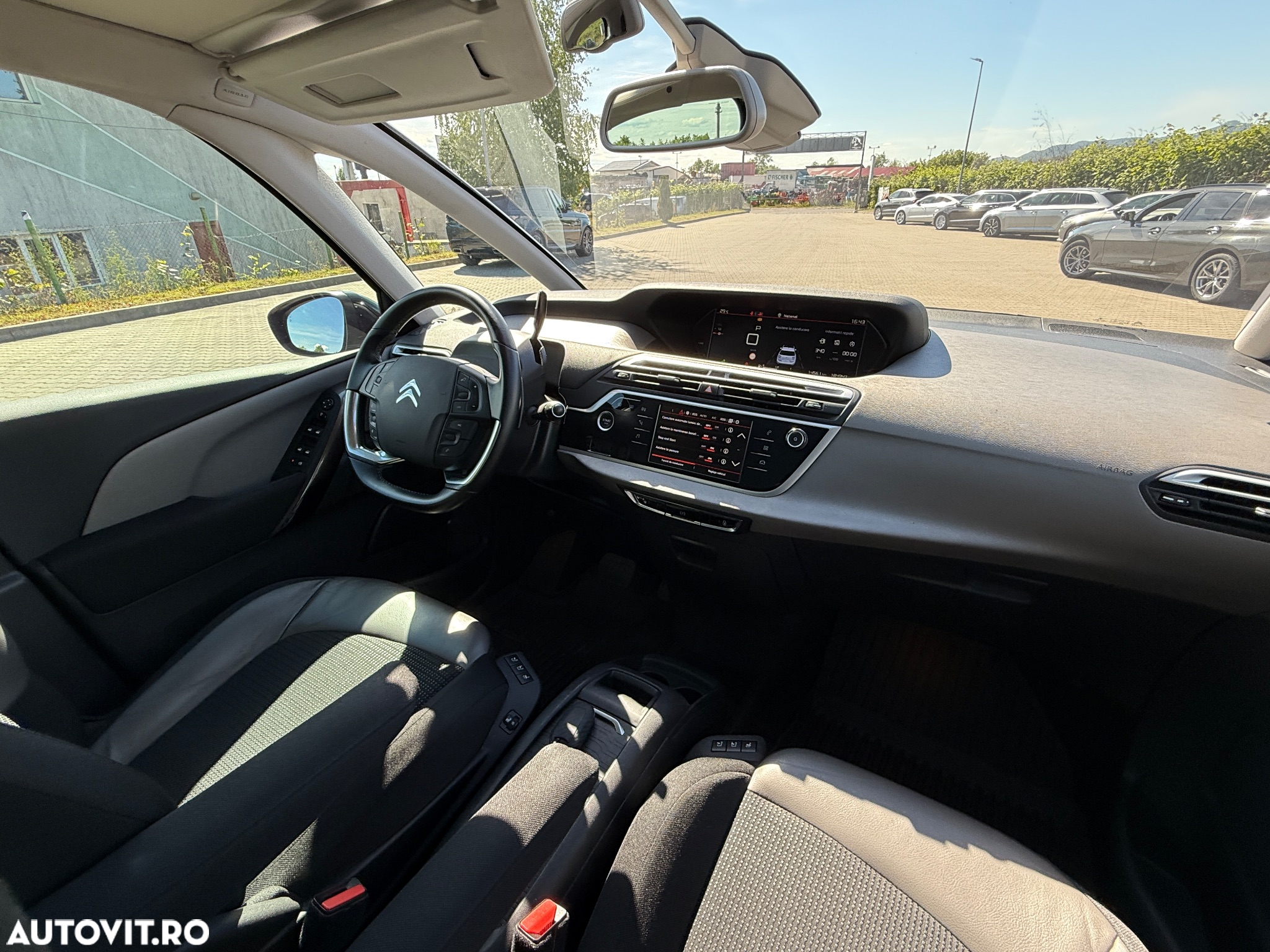 Citroën C4 Grand Space Tourer 2.0 BlueHDi S&S EAT8 Feel - 25