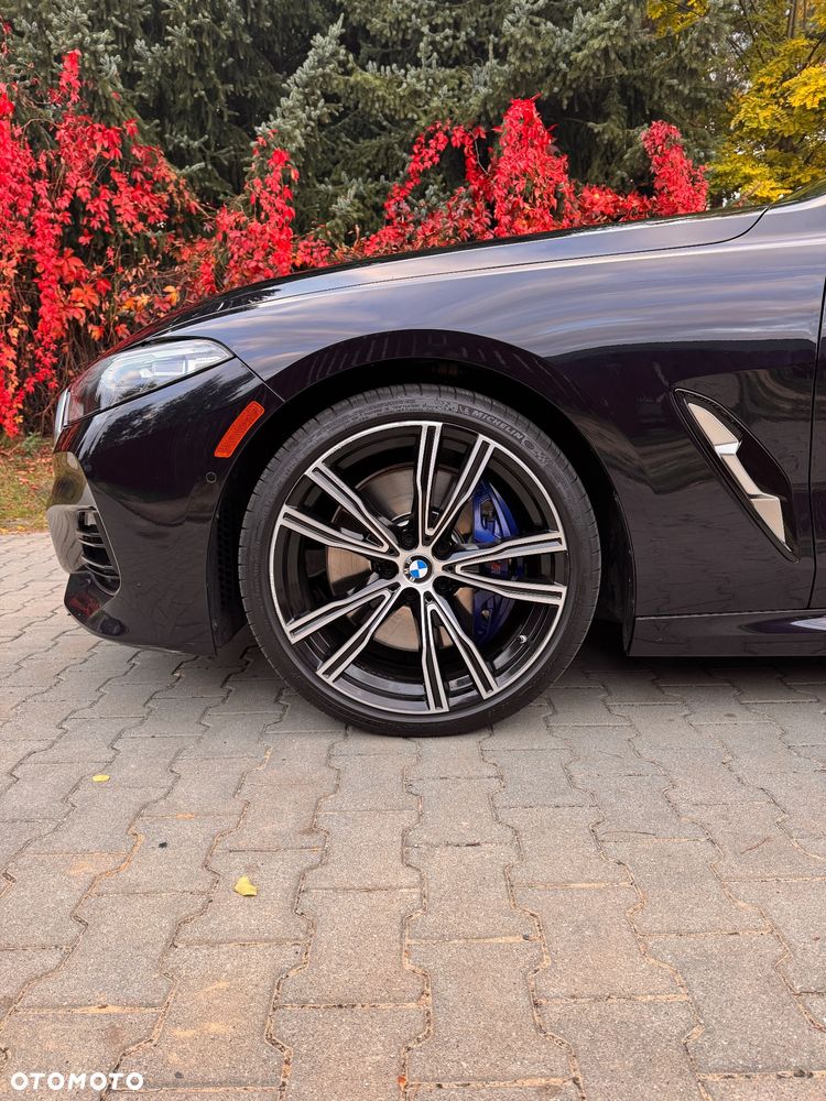 BMW Seria 8 - 12