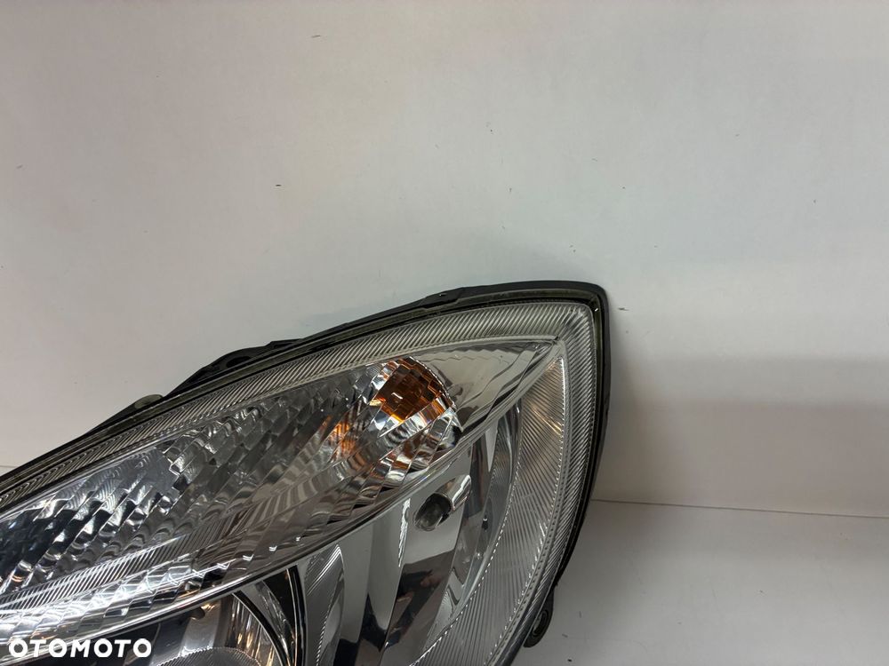 SKODA FABIA 2 II ROOMSTER LAMPA PRZÓD PRZEDNIA LEWA  EUROPA - 4