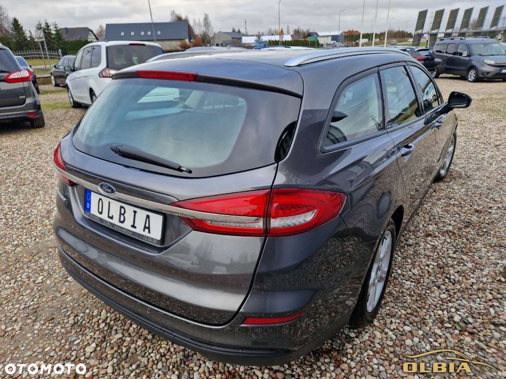 Ford Mondeo - 12