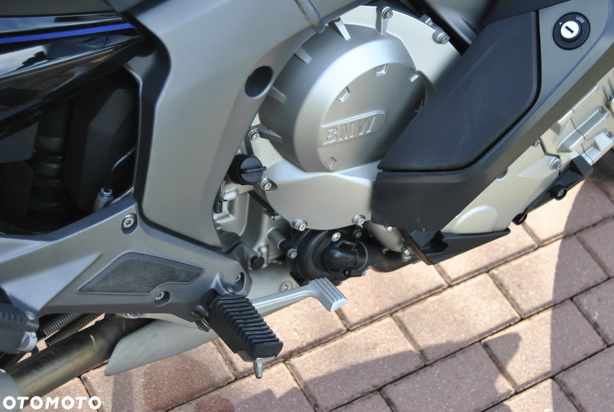 BMW K - 9
