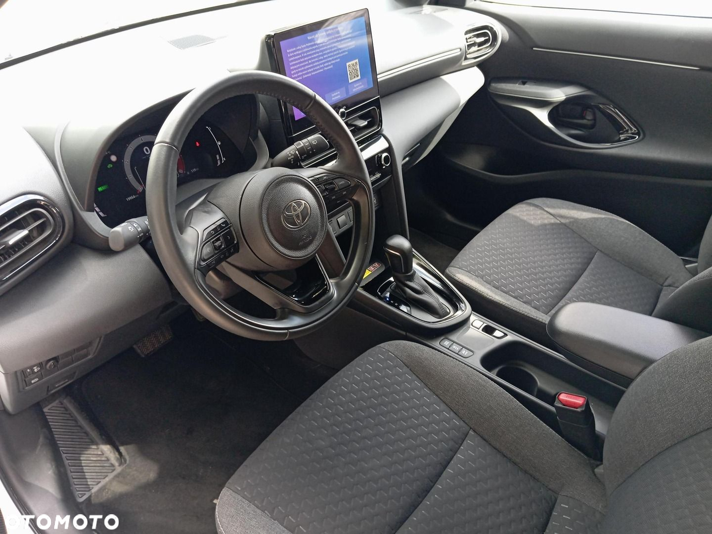 Toyota Yaris Cross - 10