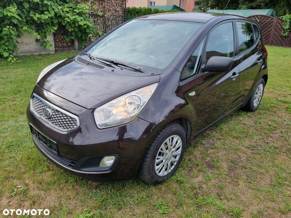 Kia Venga - 1