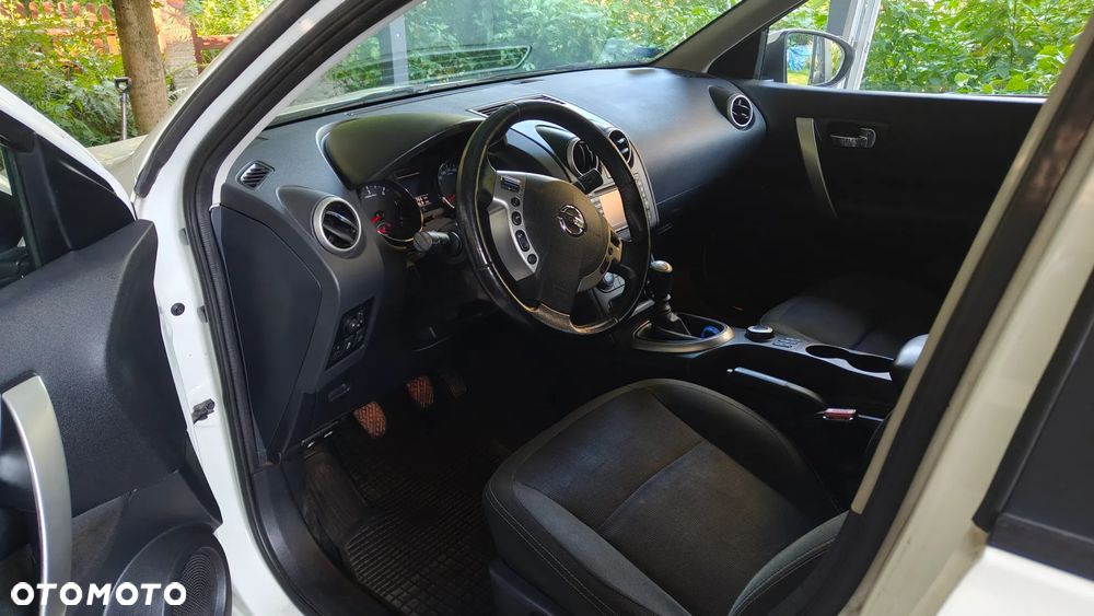 Nissan Qashqai 1.6 dCi 4 x 4 DPF Start/Stop acenta - 15