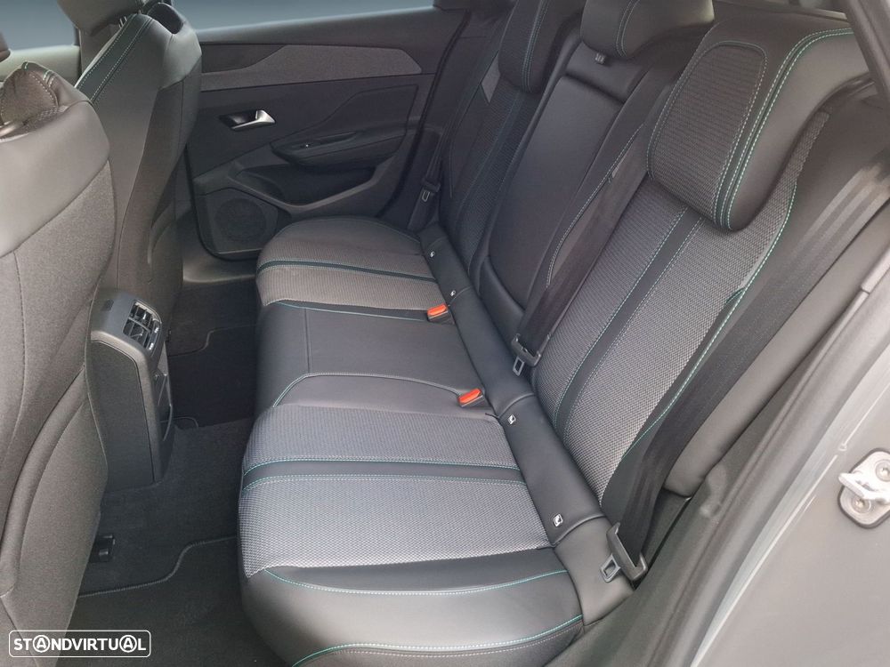 Peugeot 308 SW 1.2 Hybrid Allure e-DCS6 - 14