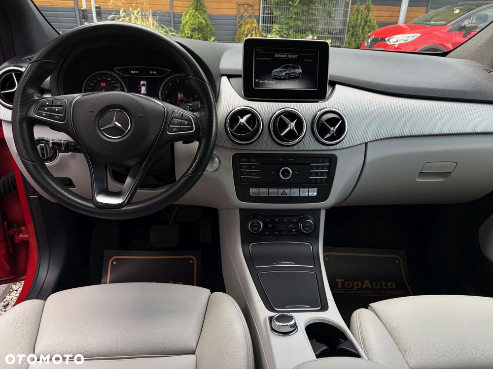 Mercedes-Benz Klasa B 200 7G-DCT Edition - 36