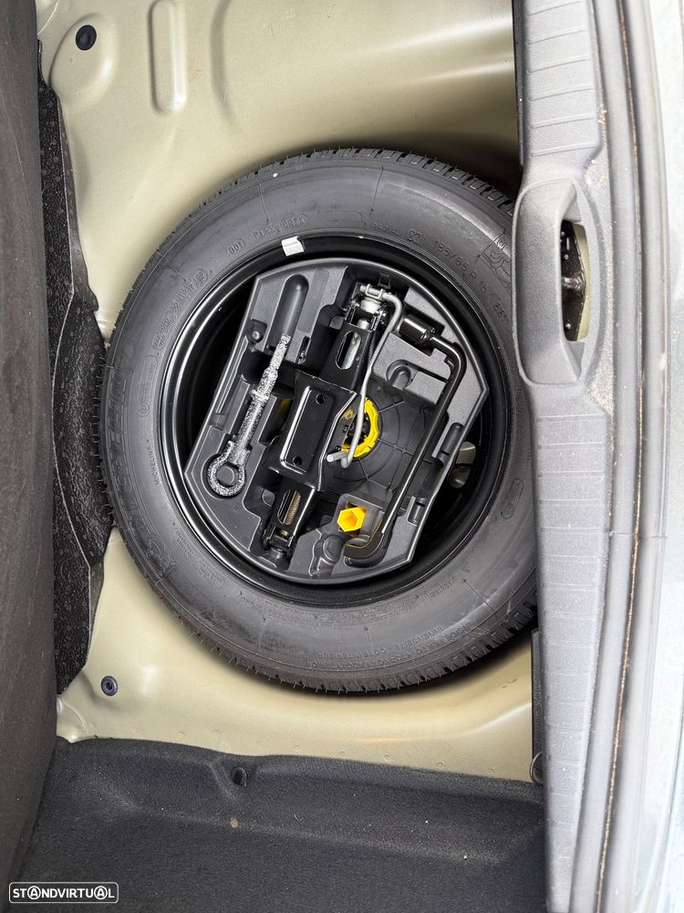 Peugeot 208 1.2 VTi Active - 9