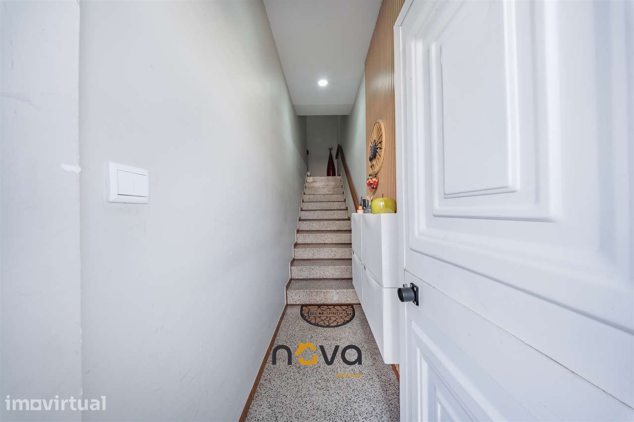 Moradia T6 Bi-Familiar na Póvoa de Varzim - Oportunidade de Investimen - Grande imagem: 4/35