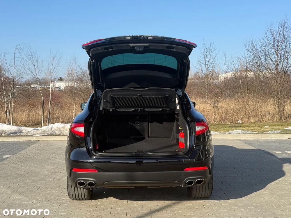 Maserati Levante Q4 - 13