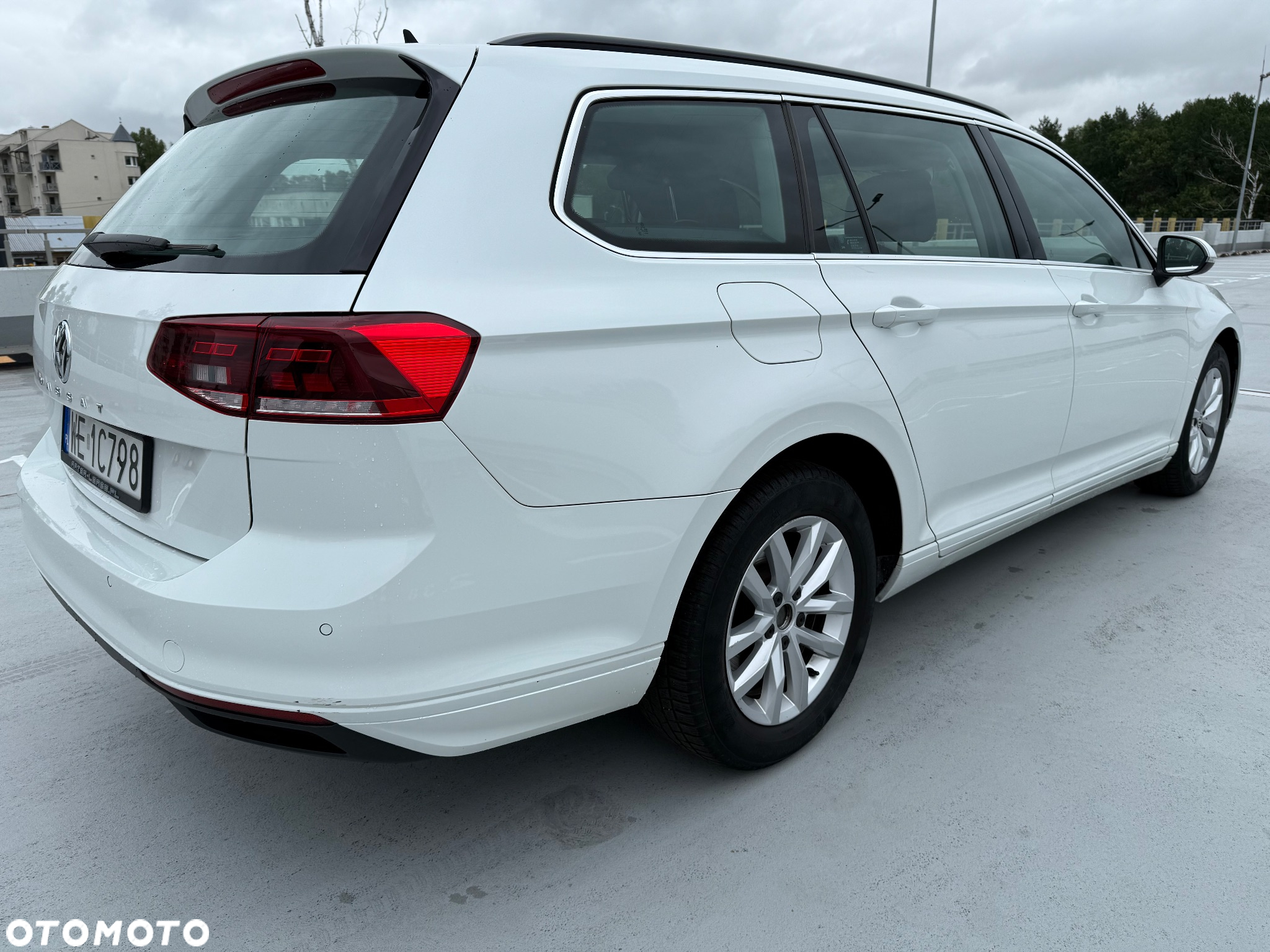 Volkswagen Passat 2.0 TDI EVO Business DSG - 8