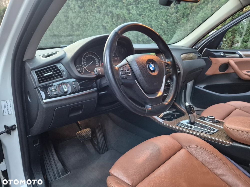 BMW X3 xDrive20d - 12