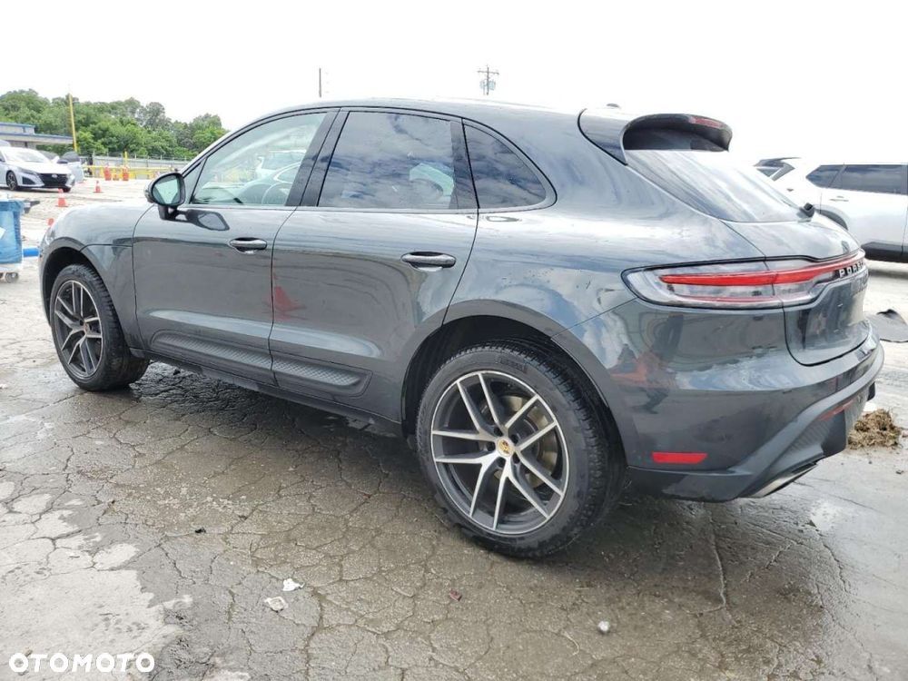 Porsche Macan - 11