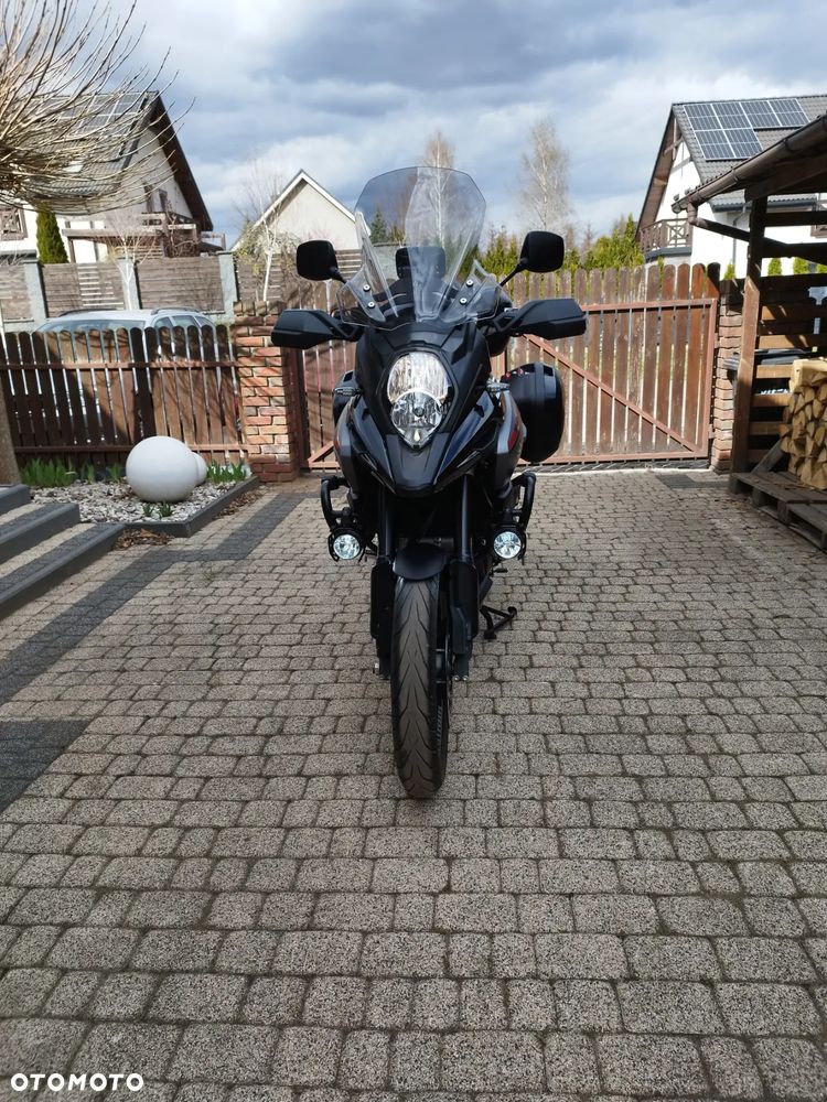 Suzuki V-STROM - 3