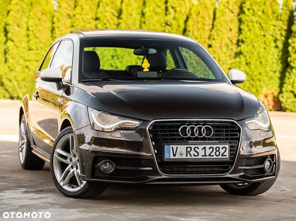 Audi A1 1.4 TFSI S tronic S line Sportpaket - 2