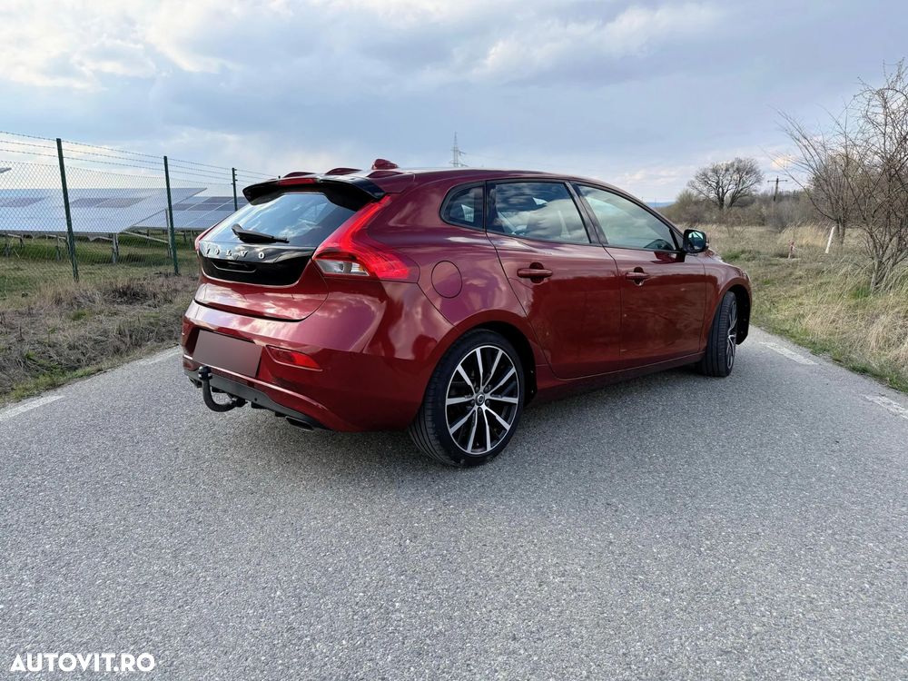 Volvo V40 D3 - 3