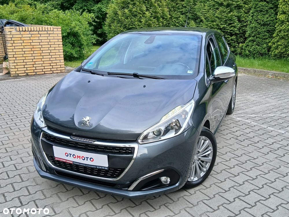 Peugeot 208 - 37