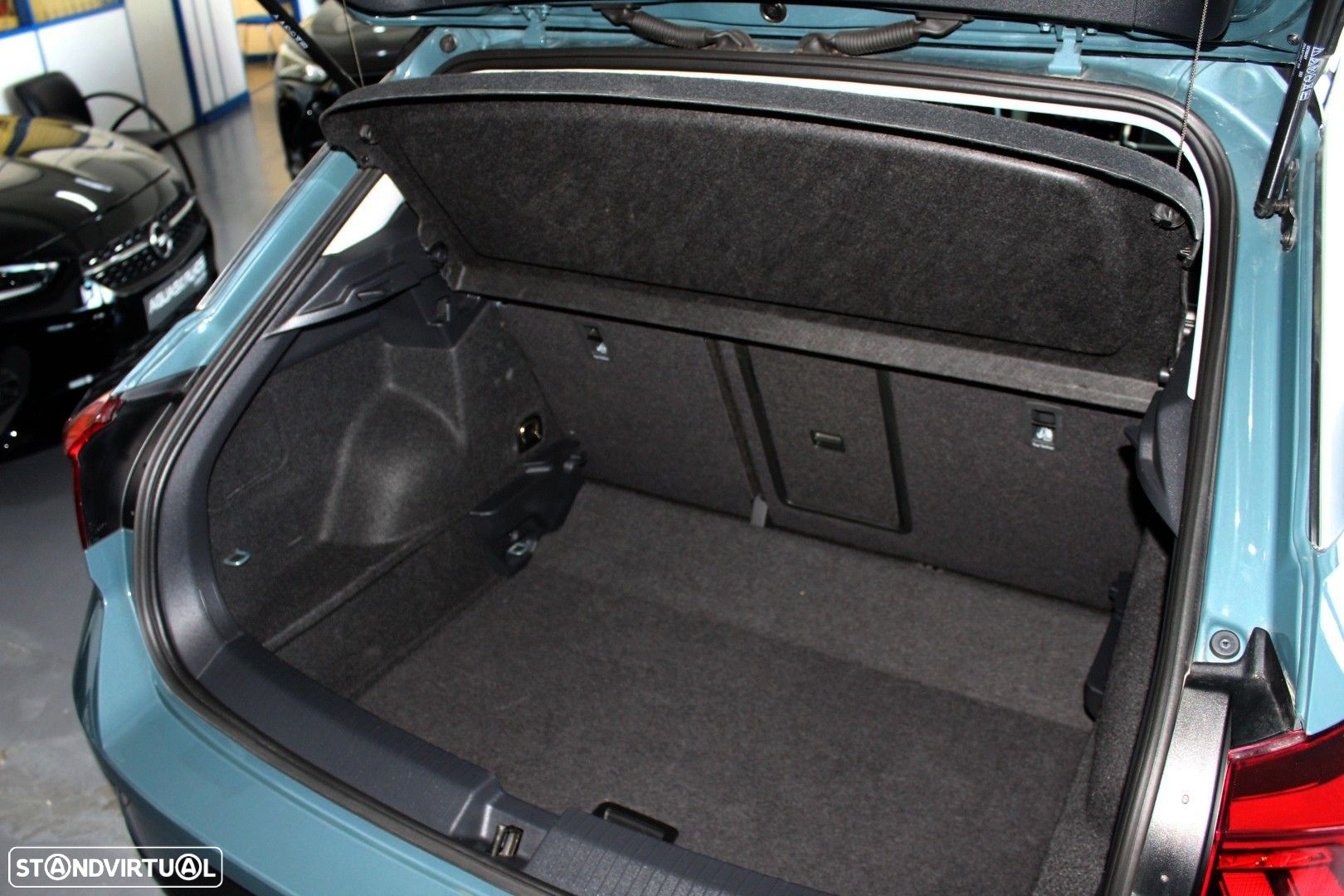 VW T-Roc 1.5 TSI Life DSG - 18