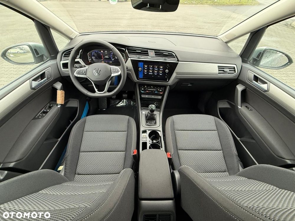 Volkswagen Touran 1.5 TSI EVO Comfortline Plus - 15