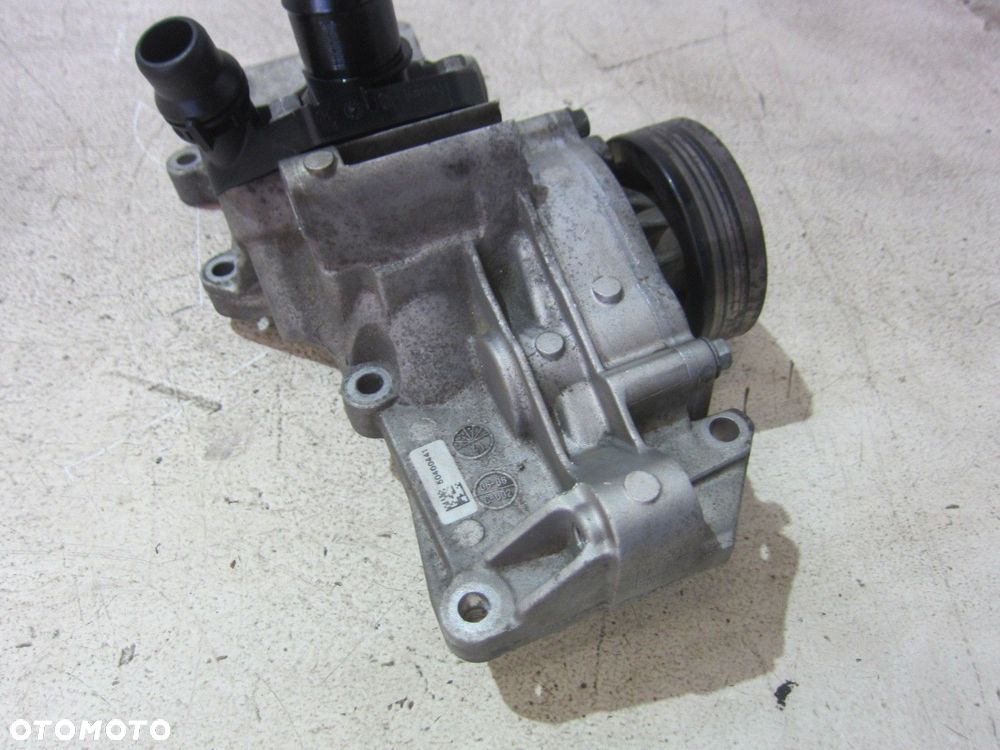 BMW X1 F48 B46 F45 F39 F54 POMPA WODY CIECZY 8623576 11518623576 8601366 - 5