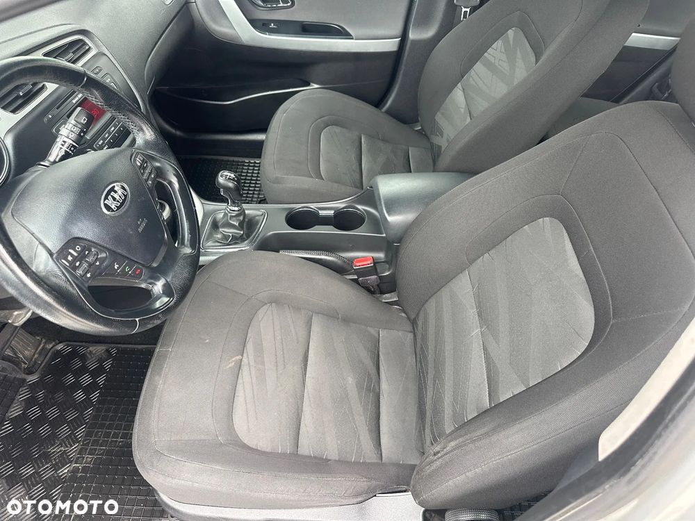Kia Ceed 1.6 CRDi M - 17