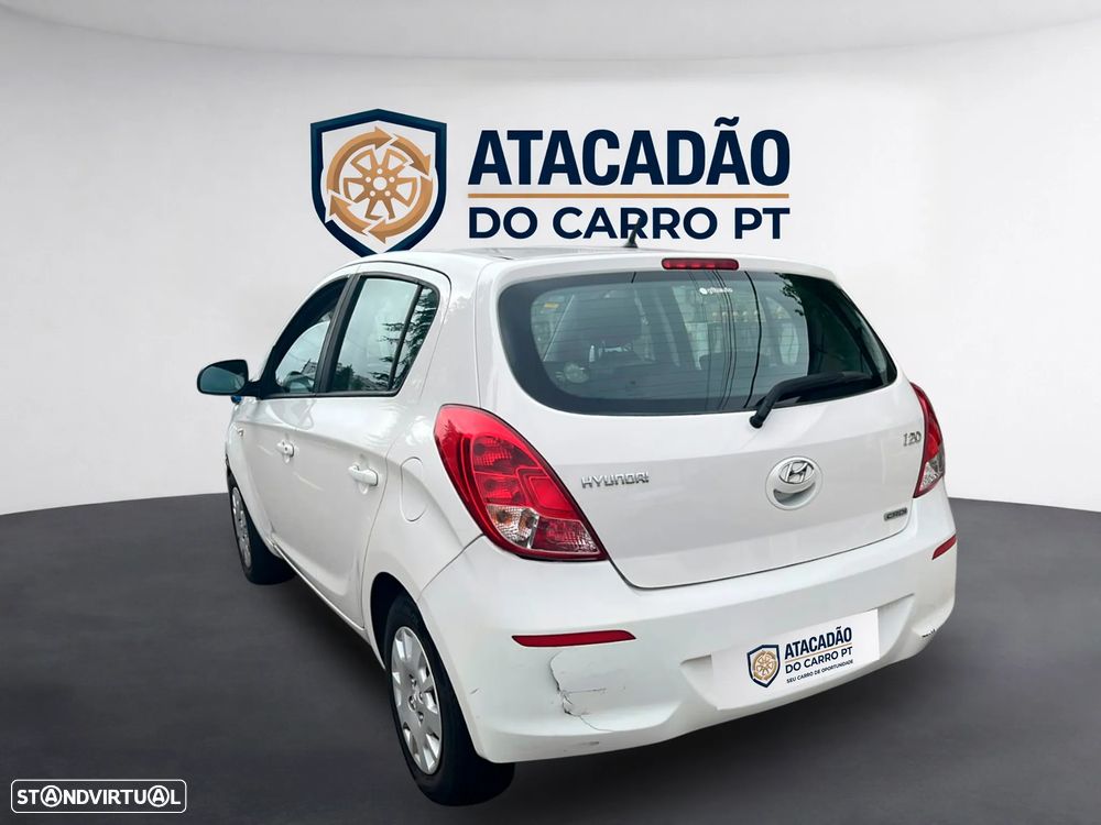 Hyundai i20 - 18