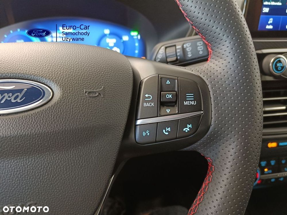 Ford Kuga 2.5 Duratec PHEV ST-LINE X - 25