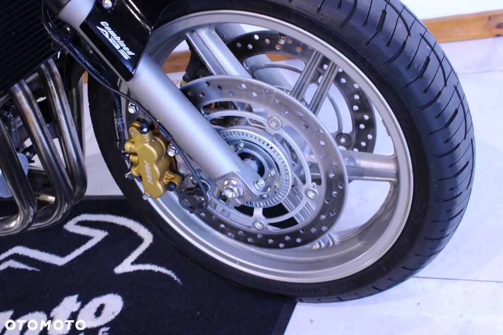Honda CBF - 34