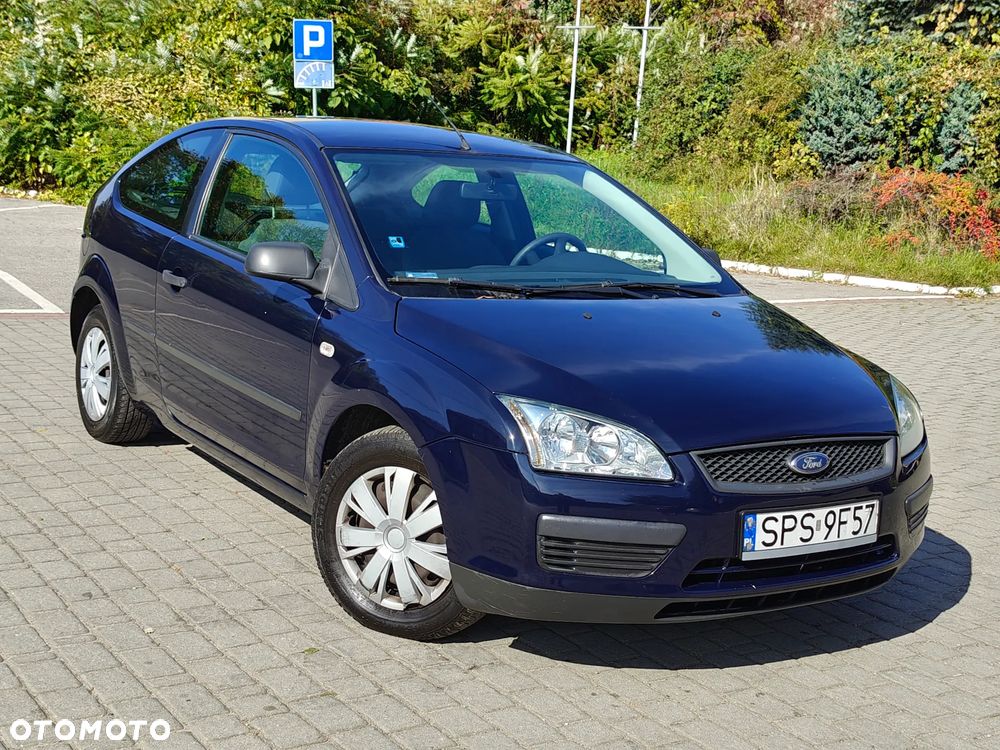 Ford Focus 1.4 Ambiente - 2