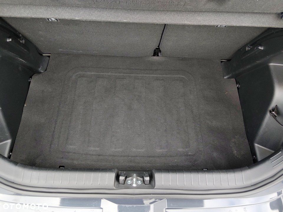 Hyundai i20 - 18