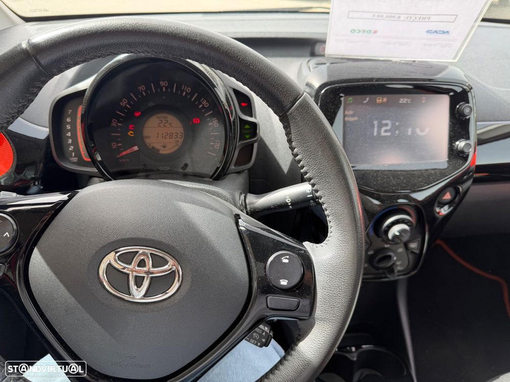 Toyota Aygo 1.0 X-Cite - 11