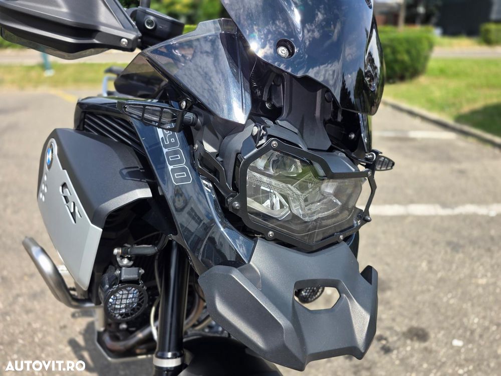 BMW F900GS Adventure - 9