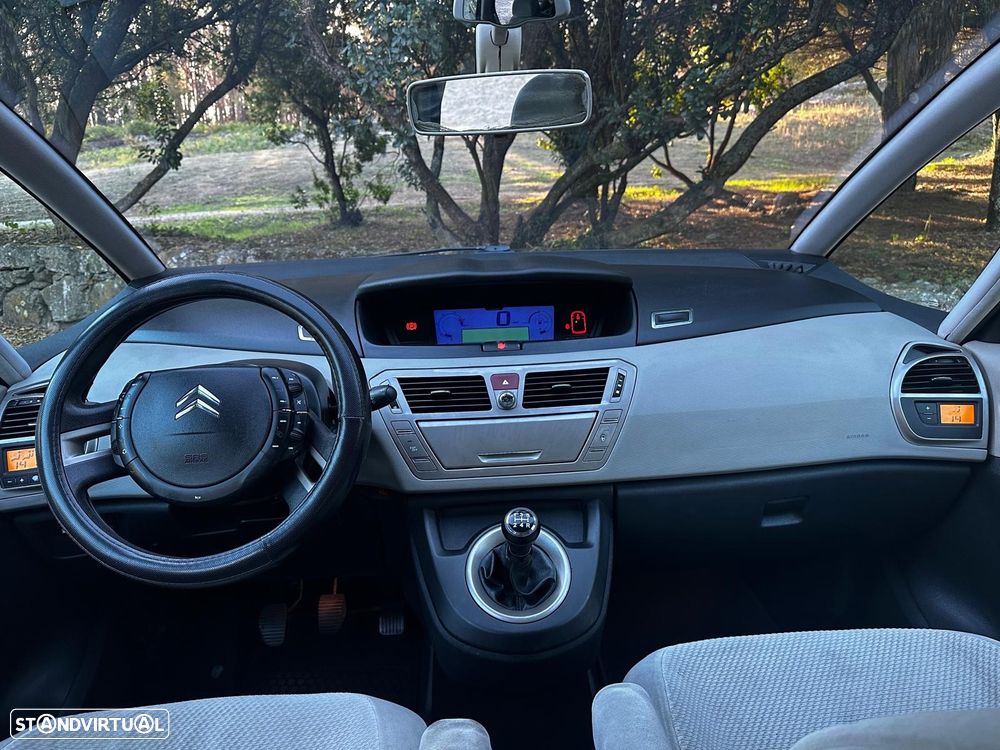 Citroën C4 Grand Picasso 1.6 HDi FAP Exclusive - 9