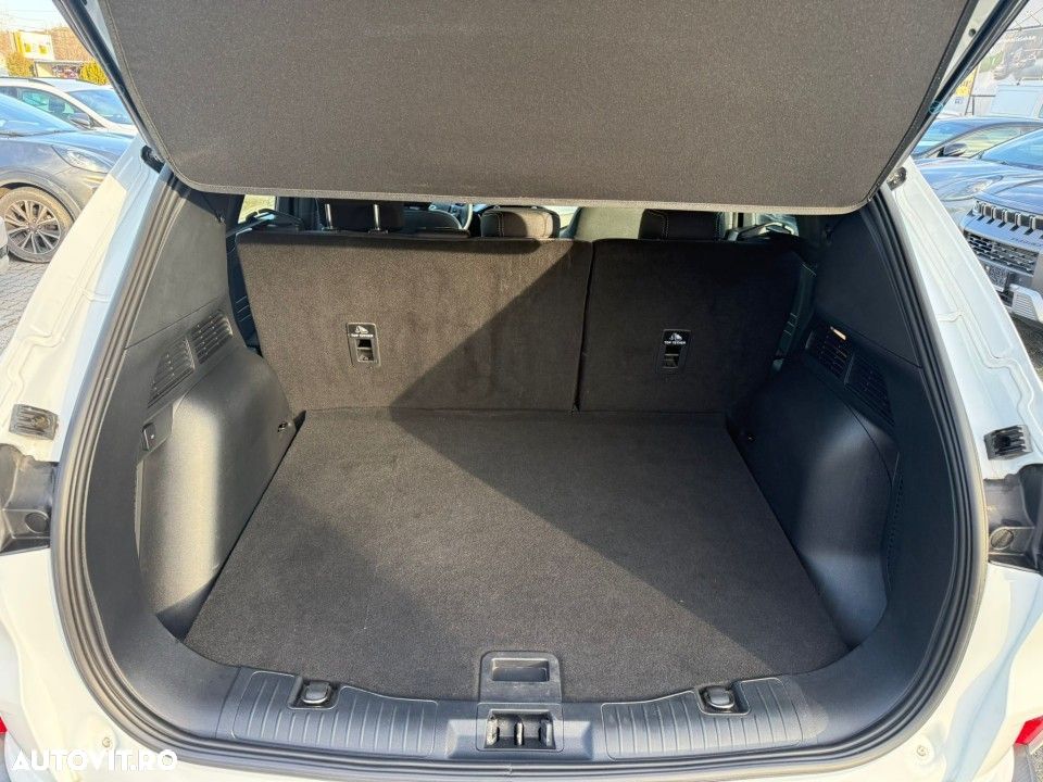 Ford Kuga 2.5 Duratec PHEV Titanium - 23