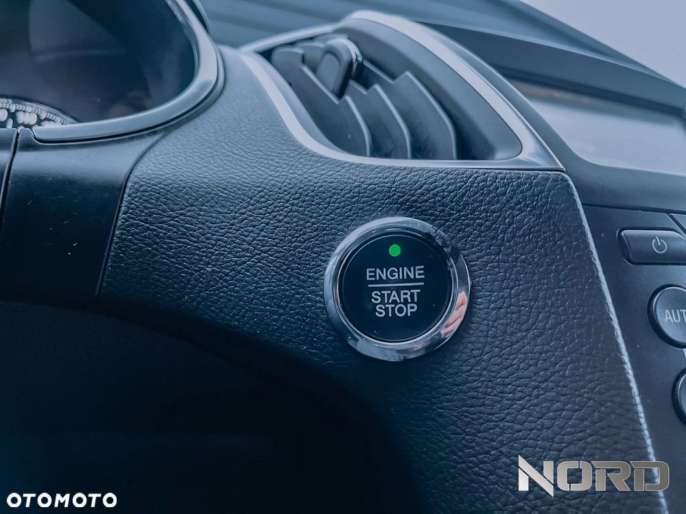 Ford S-Max 2.0 TDCi 4WD Titanium PowerShift - 23