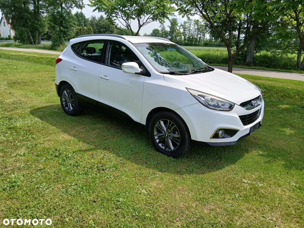 Hyundai ix35 1.7 CRDi 2WD blue Finale Gold - 4