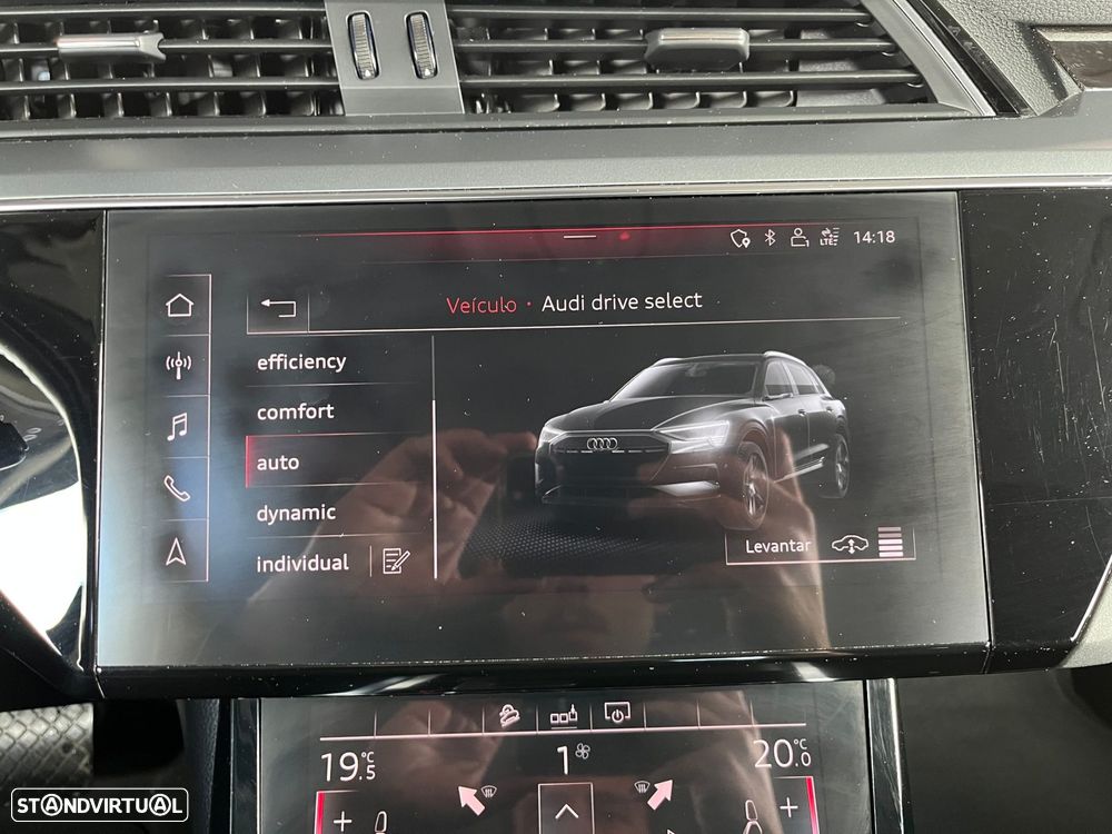 Audi e-tron 50 quattro Advanced - 41